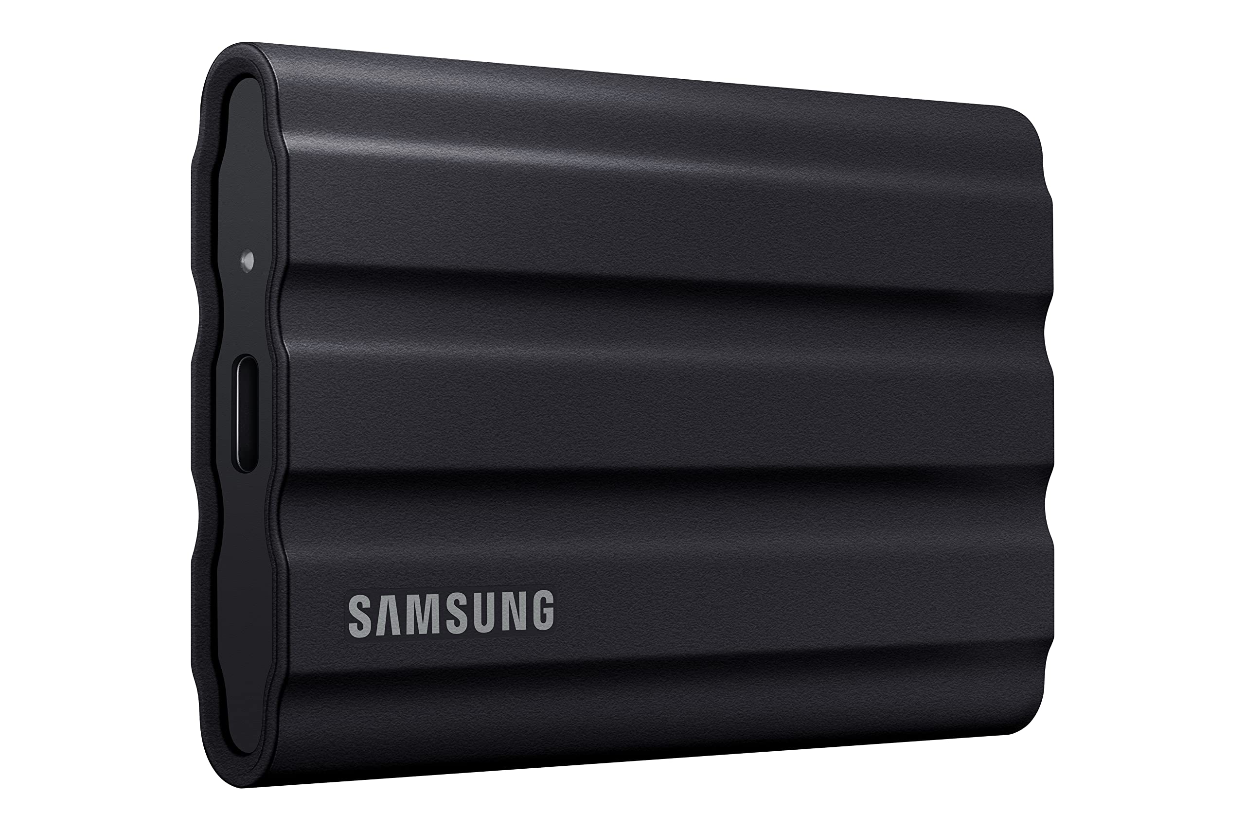 三星 T7 Shield 4TB 便攜式固態硬碟，最高讀寫速度 1050MB/s，USB 3.2 Gen2 接口，堅固耐用，IP65 防水防塵，適用於攝影師、內容創作者和遊戲玩家，外置固態硬碟 (MU-PE4T0S/AM)，黑色