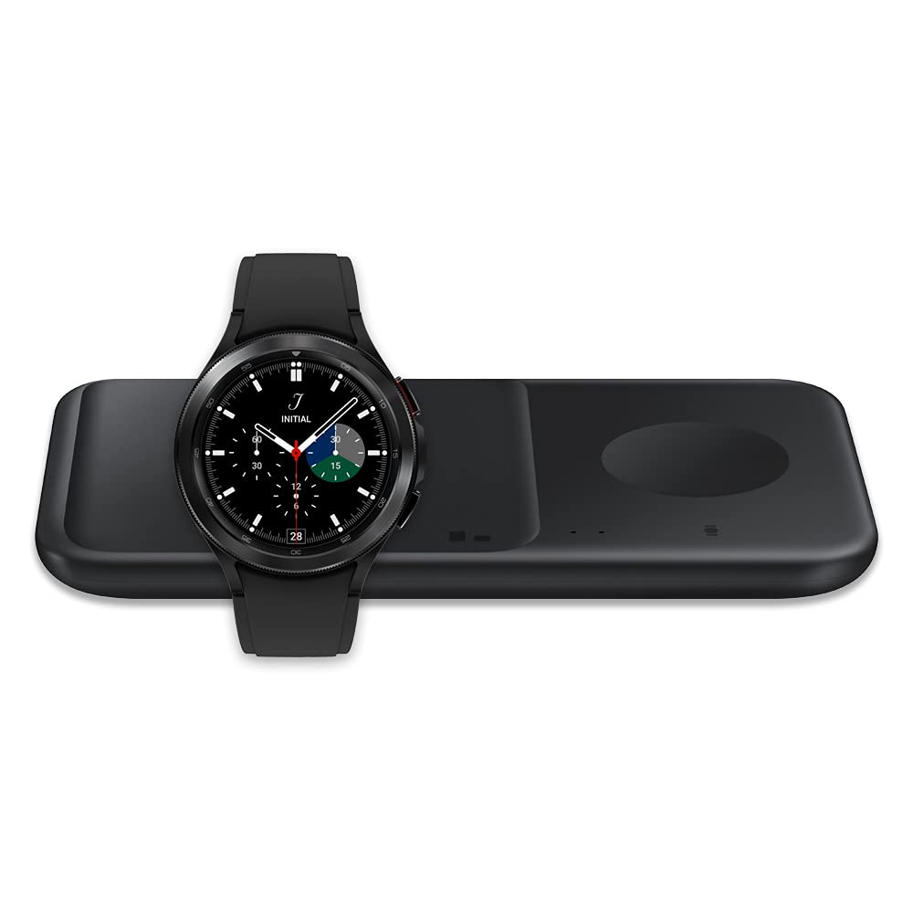 三星 Galaxy Watch 4 Classic 46mm 智慧手錶，藍牙版，黑色（美版），搭配三星無線快充雙座充電板（2021款），黑色